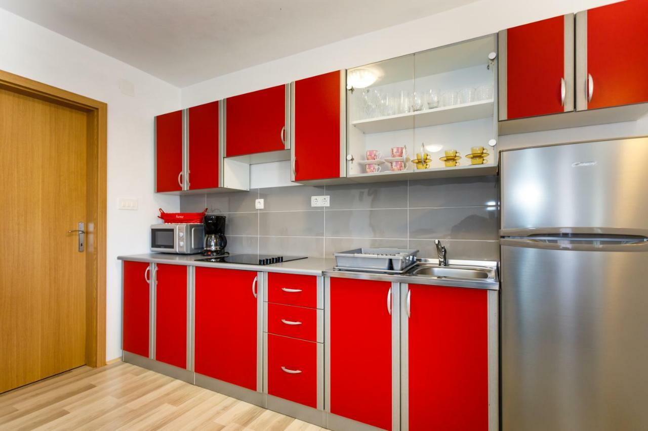 Apartman Dobrila Vrh  Eksteriør bilde